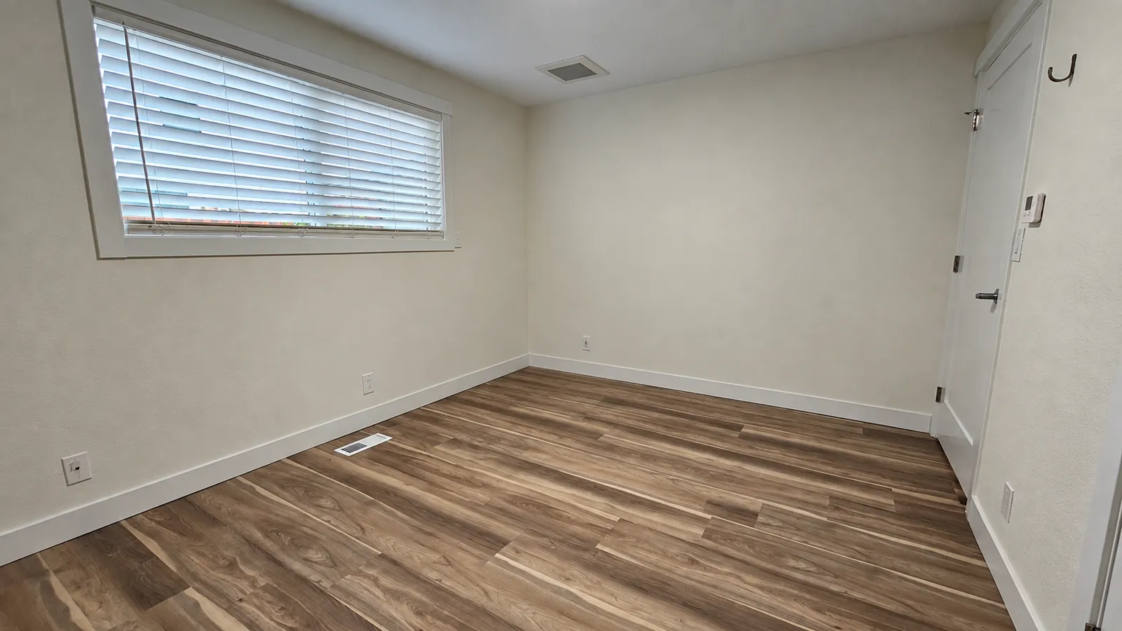 Private room 3 at Blue Mountain Residential Care Home in Oregon City, empty